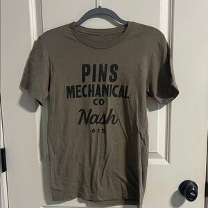 Women's Olive Graphic Tee